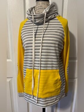 Striped Gray & Yellow Cowl Neck Pullover Sweater with Pockets - Medium